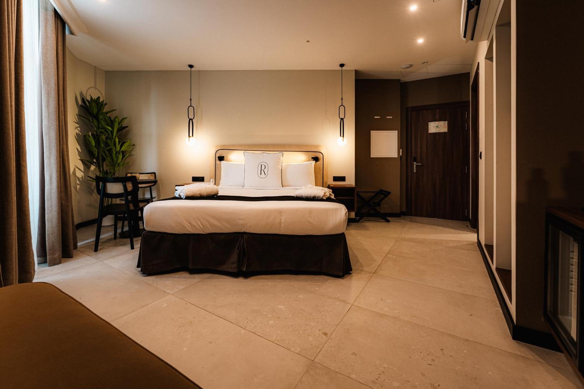 Royale Sainte Helene Boutique Hotel Birkirkara Bagian luar foto